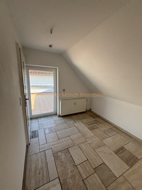 Provisionsfrei-Moderne 3-Zimmer-Maisonettewohnung mit Terrasse und Einzelgarage!